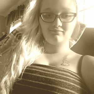 Meet your Posher, Leslee